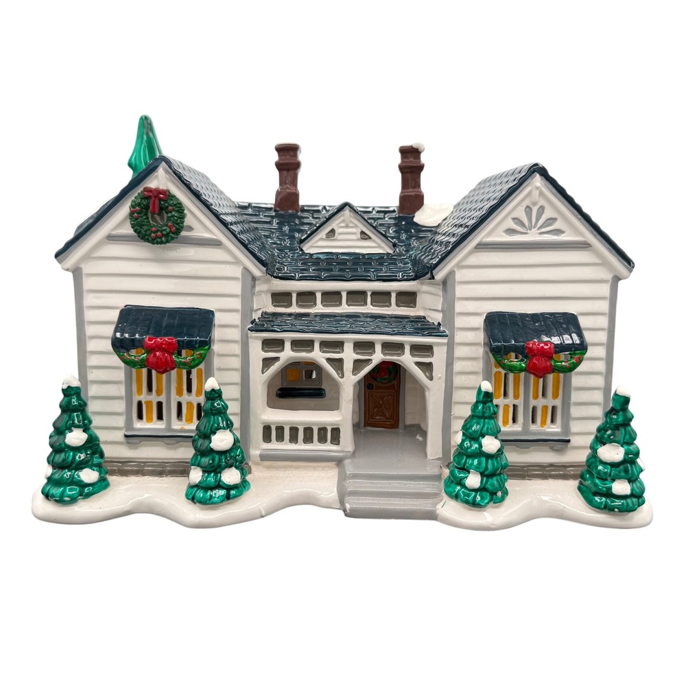 Vintage Dept. 56 Grandma's Cottage Snow Village Cord Bulb Box Sleeve Included